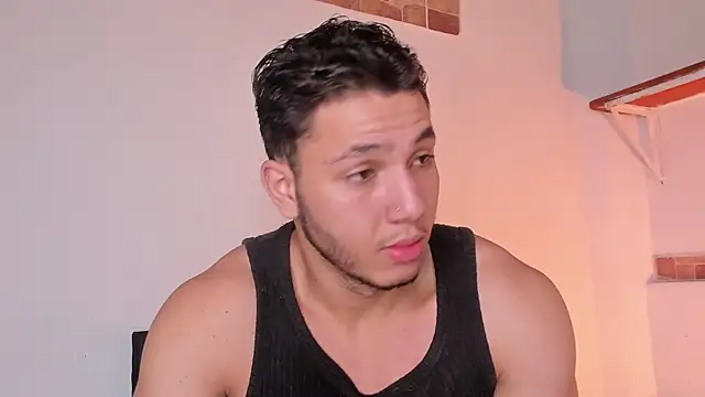 Snapshot of max_valiant1 chatting on 13, 9, 2025 max valiant1 online show from 13, 9, 2025