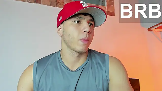 Snapshot of max_valiant1 chatting on 22, 9, 2025 max valiant1 online show from 22, 9, 2025