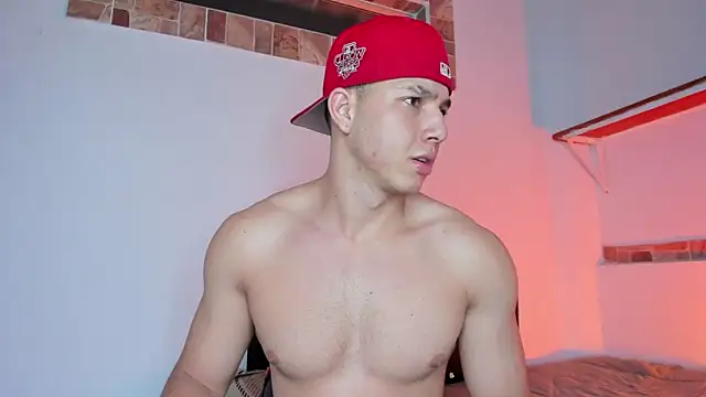 Snapshot of max_valiant1 chatting on 24, 9, 2025 max valiant1 online show from 24, 9, 2025