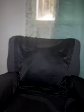 Snapshot of _foreigntitts chatting on 26, 10, 2025 foreigntitts online show from 26, 10, 2025