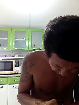 moreno25centimetro online show from 5, 1, 2026