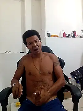 moreno25centimetro online show from 17, 1, 2026