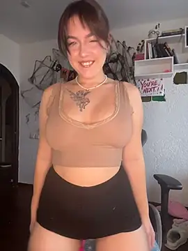 MikssMolly online show from 28, 11, 2025