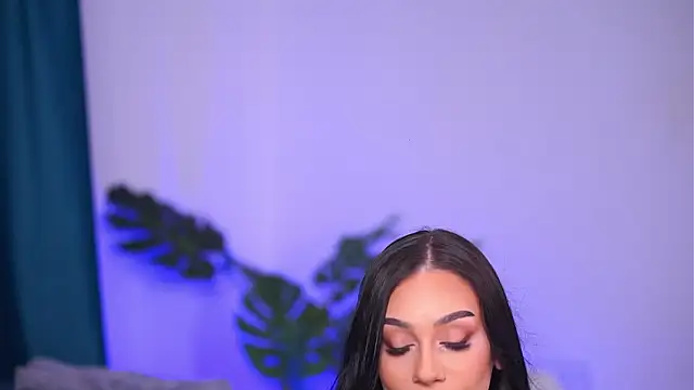 NinaSolenne online show from 3, 2, 2026