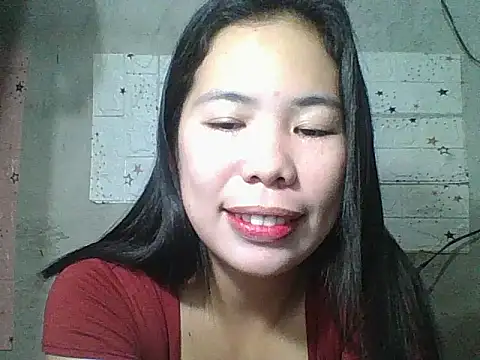 Snapshot of pinaysinglemommm chatting on 12, 9, 2025 pinaysinglemommm online show from 12, 9, 2025