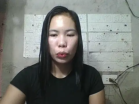 Snapshot of pinaysinglemommm chatting on 16, 9, 2025 pinaysinglemommm online show from 16, 9, 2025