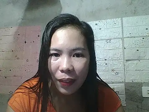 Snapshot of pinaysinglemommm chatting on 6, 10, 2025 pinaysinglemommm online show from 6, 10, 2025