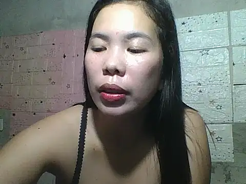 Snapshot of pinaysinglemommm chatting on 8, 10, 2025 pinaysinglemommm online show from 8, 10, 2025