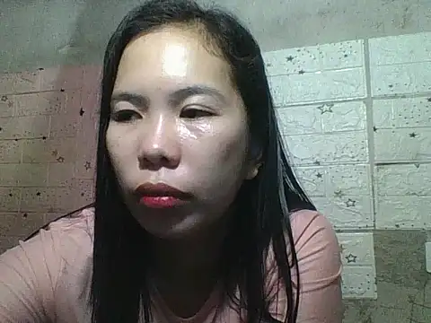 Snapshot of pinaysinglemommm chatting on 8, 10, 2025 pinaysinglemommm online show from 8, 10, 2025