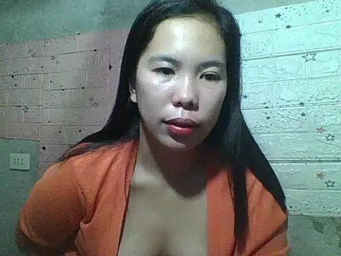 Snapshot of pinaysinglemommm chatting on 10, 10, 2025 pinaysinglemommm online show from 10, 10, 2025