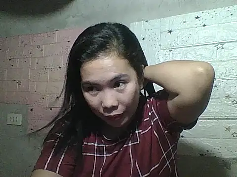 Snapshot of pinaysinglemommm chatting on 11, 10, 2025 pinaysinglemommm online show from 11, 10, 2025