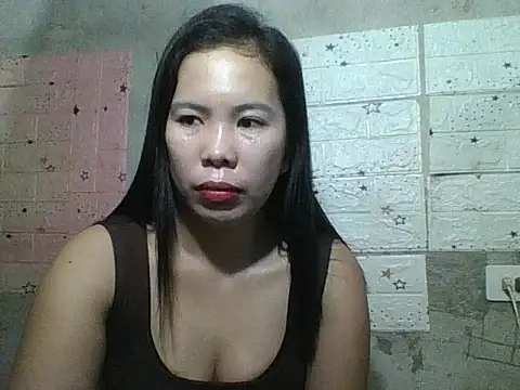 Snapshot of pinaysinglemommm chatting on 23, 10, 2025 pinaysinglemommm online show from 23, 10, 2025