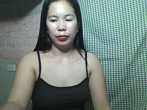 Snapshot of pinaysinglemommm chatting on 21, 11, 2025 pinaysinglemommm online show from 21, 11, 2025
