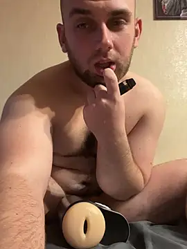 LuckyGirlfriends online show from 19, 4, 2026