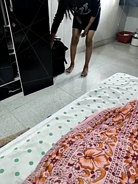 Snapshot of Radhika_01 chatting on 5, 12, 2025 Radhika 01 online show from 5, 12, 2025