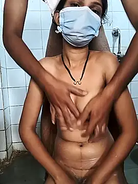 Shivani2002 online show from 11, 9, 2025