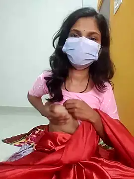 Snapshot of Shivani2002 chatting on 19, 11, 2025 Shivani2002 online show from 19, 11, 2025