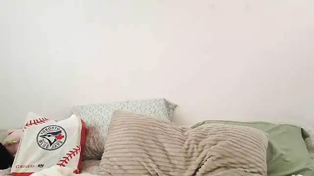 Snapshot of SparklingSoleil chatting on 17, 10, 2025 SparklingSoleil online show from 17, 10, 2025