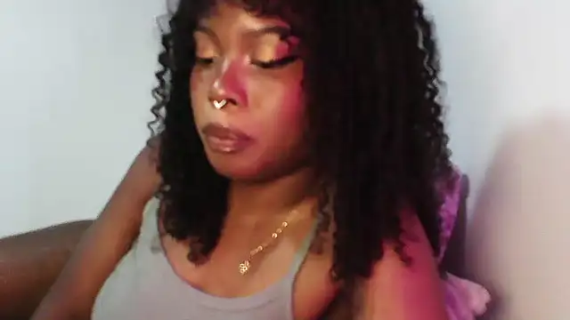 Snapshot of SparklingSoleil chatting on 19, 11, 2025 SparklingSoleil online show from 19, 11, 2025