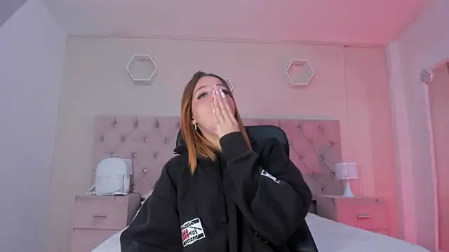 MadisonSky  online show from 21, 11, 2025