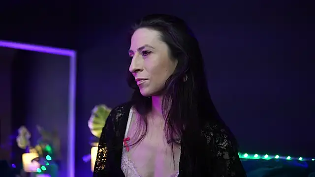 Snapshot of RubyRosa chatting on 29, 10, 2025 RubyRosa online show from 29, 10, 2025