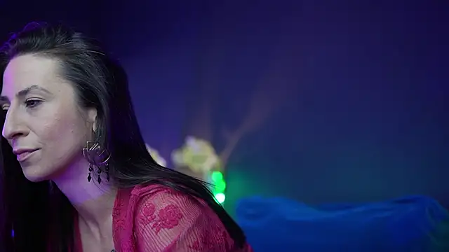 Snapshot of RubyRosa chatting on 3, 11, 2025 RubyRosa online show from 3, 11, 2025