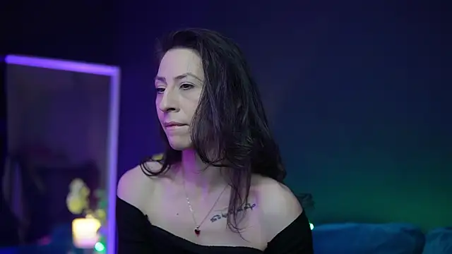 Snapshot of RubyRosa chatting on 7, 1, 2026 RubyRosa online show from 7, 1, 2026