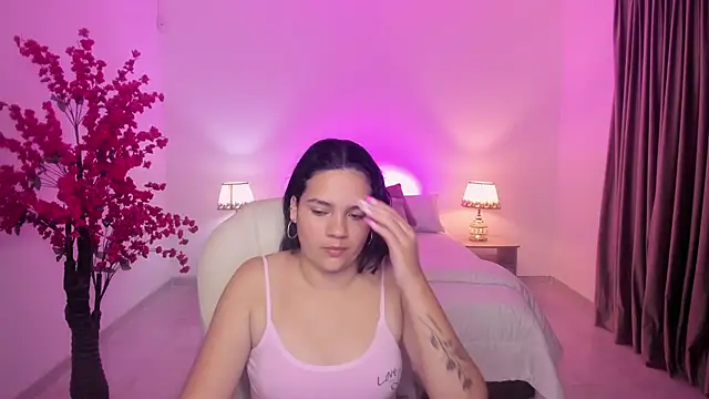 karlie small online show from 21, 12, 2025