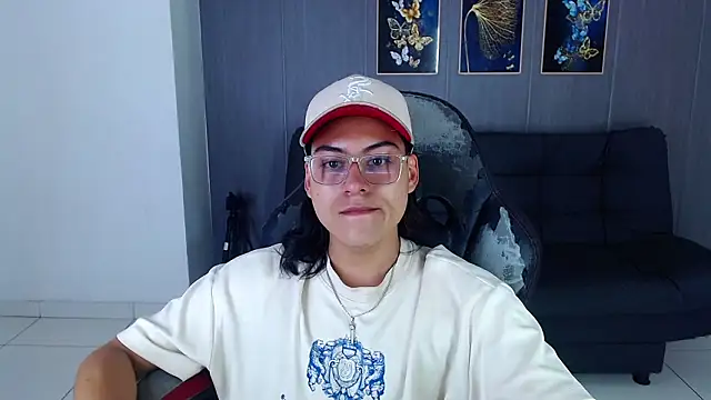 Snapshot of dirty_model chatting on 18, 2, 2026 dirty model online show from 18, 2, 2026