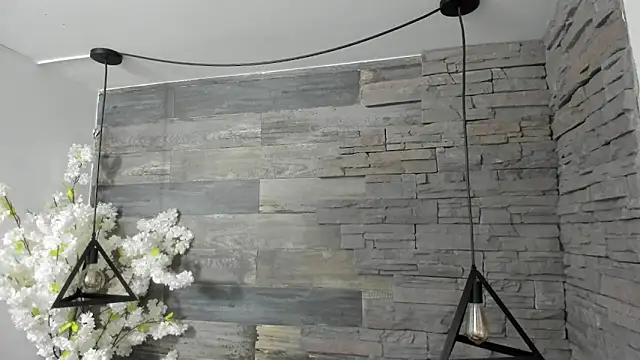 ItaloMoore online show from 7, 11, 2025