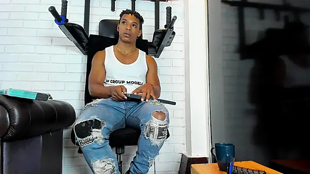 ItaloMoore online show from 18, 1, 2026