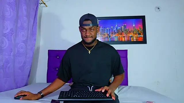 Snapshot of eebony_stallion chatting on 1, 7, 2026 eebony stallion online show from 1, 7, 2026