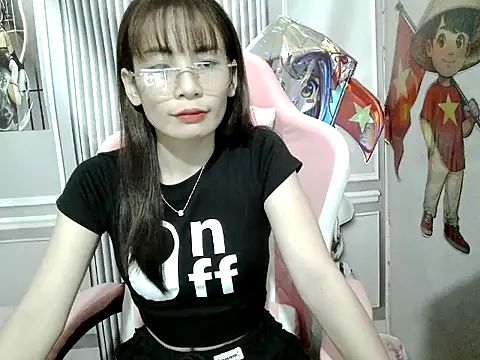 Snapshot of Suzy888 chatting on 12, 9, 2025 Suzy888 online show from 12, 9, 2025