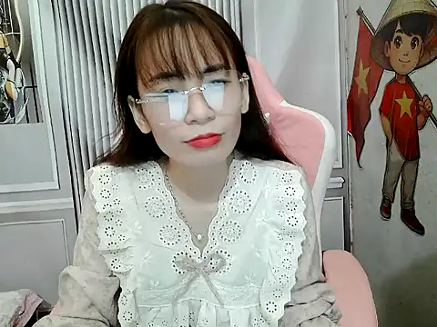 Snapshot of Suzy888 chatting on 18, 9, 2025 Suzy888 online show from 18, 9, 2025