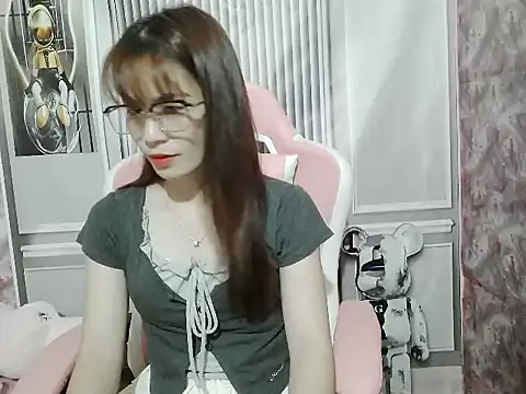 Snapshot of Suzy888 chatting on 13, 10, 2025 Suzy888 online show from 13, 10, 2025