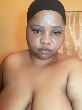 Snapshot of PRINCESSEMELXX93 chatting on 18, 10, 2025 PRINCESSEMELXX93 online show from 18, 10, 2025