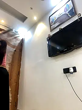 april 0066 online show from 12, 11, 2025