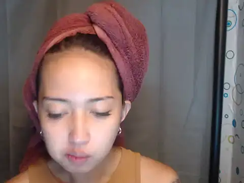 Snapshot of Soft_Angel8 chatting on 28, 5, 2026 Soft Angel8 online show from 28, 5, 2026