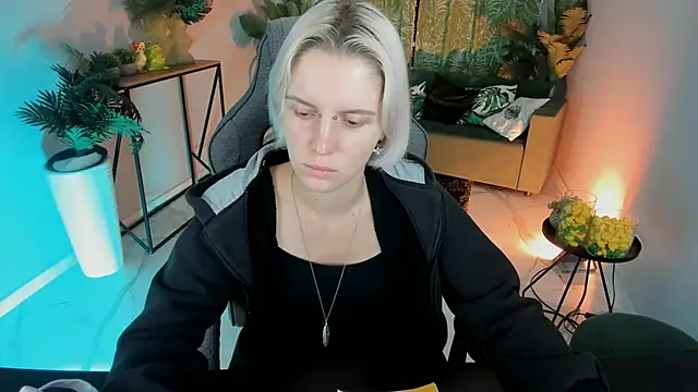 BethanyCloud online show from 10, 10, 2025