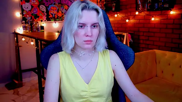 Snapshot of BethanyCloud chatting on 15, 5, 2026 BethanyCloud online show from 15, 5, 2026