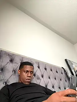 Snapshot of labishyoung25 chatting on 1, 10, 2025 labishyoung25 online show from 1, 10, 2025