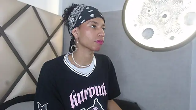 Snapshot of venus-03 chatting on 24, 2, 2026 venus-03 online show from 24, 2, 2026