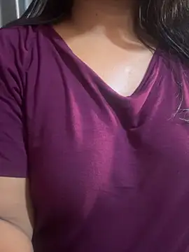 Snapshot of Maggi-is-back chatting on 17, 9, 2025 Maggi-is-back online show from 17, 9, 2025