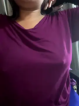 Snapshot of Maggi-is-back chatting on 27, 9, 2025 Maggi-is-back online show from 27, 9, 2025