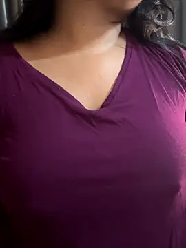 Snapshot of Maggi-is-back chatting on 22, 10, 2025 Maggi-is-back online show from 22, 10, 2025