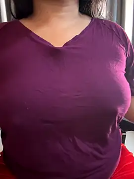 Snapshot of Maggi-is-back chatting on 20, 11, 2025 Maggi-is-back online show from 20, 11, 2025