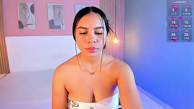 Snapshot of candy_lux30 chatting on 14, 9, 2025 candy lux30 online show from 14, 9, 2025