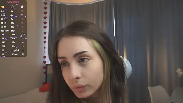 Snapshot of VernonKnapik chatting on 18, 10, 2025 VernonKnapik online show from 18, 10, 2025