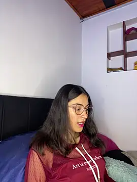 Snapshot of hotwife26 chatting on 3, 6, 2026 hotwife26 online show from 3, 6, 2026