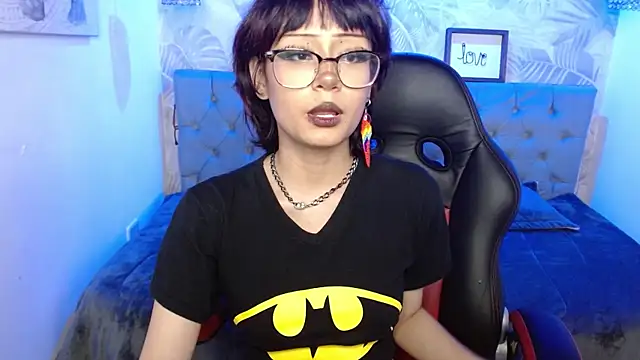 Nyxie tk online show from 23, 9, 2025